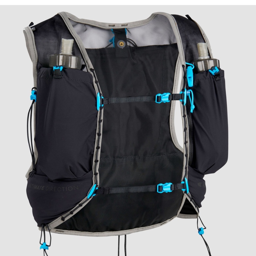 ULTIMATE DIRECTION RACE VEST 6.0 UNISEX SZ SMALL